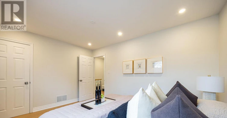 4094 Teakwood Drive, Mississauga, ON, L5C 3L6 - 12