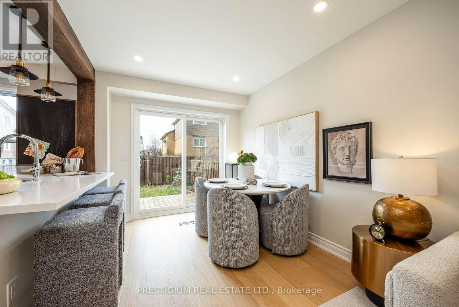 4094 Teakwood Drive, Mississauga, ON, L5C 3L6 - 5