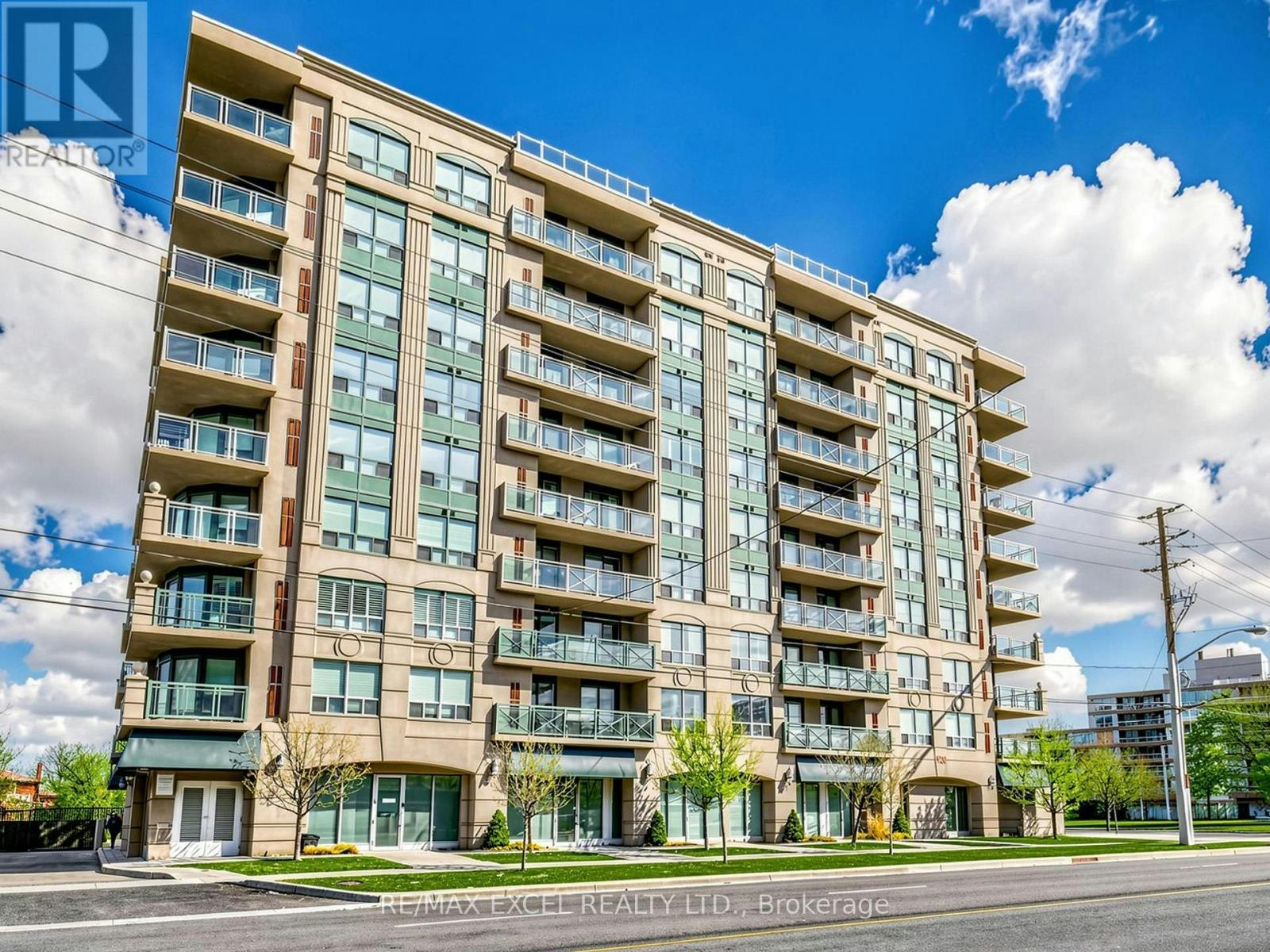 711-920 Sheppard Avenue W, Toronto, ON, M3H 0A2