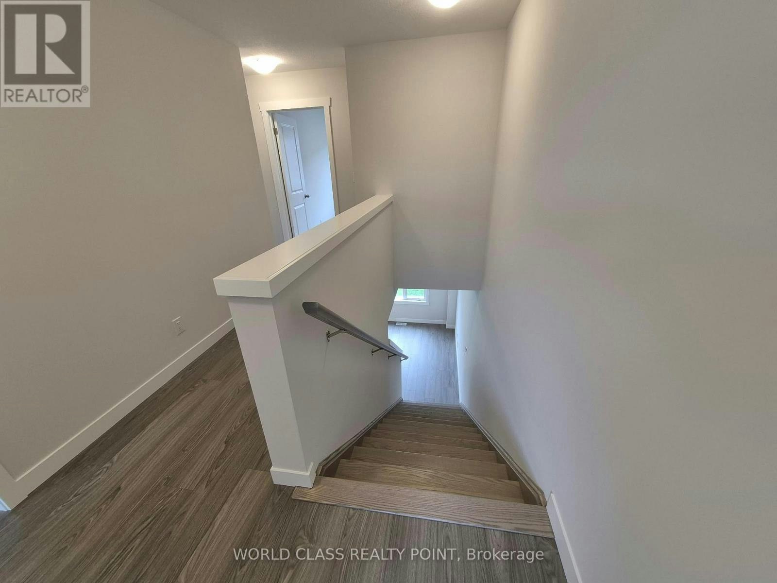 8 Beverly Street, Springwater, ON, L0L 1P0 - 5