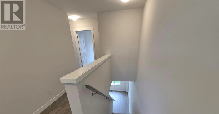 8 Beverly Street, Springwater, ON, L0L 1P0 - 5