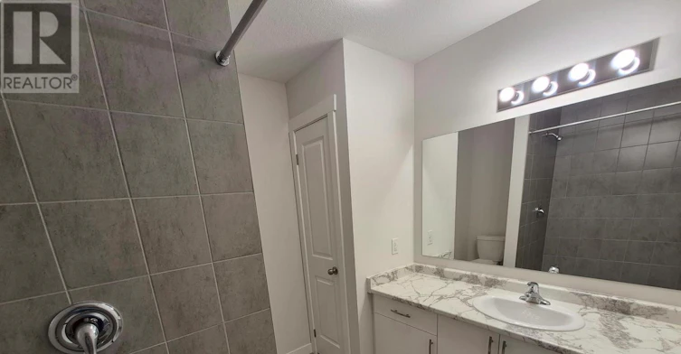 8 Beverly Street, Springwater, ON, L0L 1P0 - 45