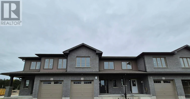 8 Beverly Street, Springwater, ON, L0L 1P0