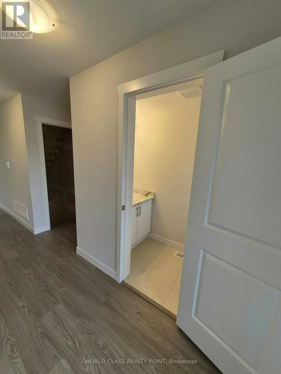 8 Beverly Street, Springwater, ON, L0L 1P0 - 41