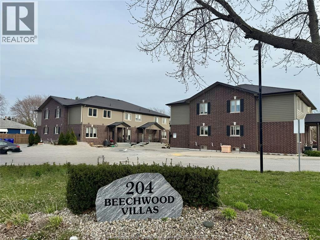 4-204 Beechwood Drive, Lakeshore, ON, N0R 1A0