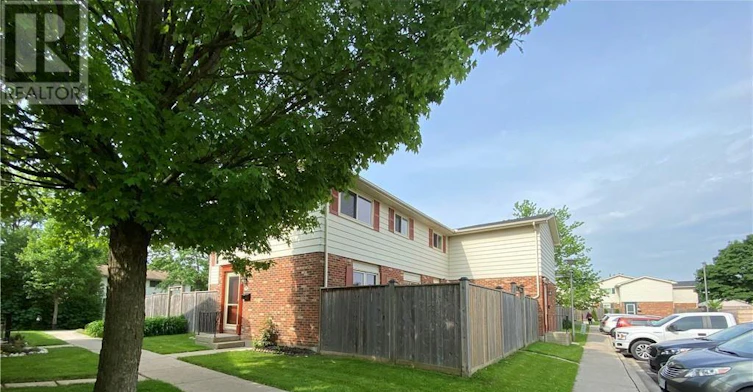 93 Conway Drive, London, ON, N6E 2H4 - 2