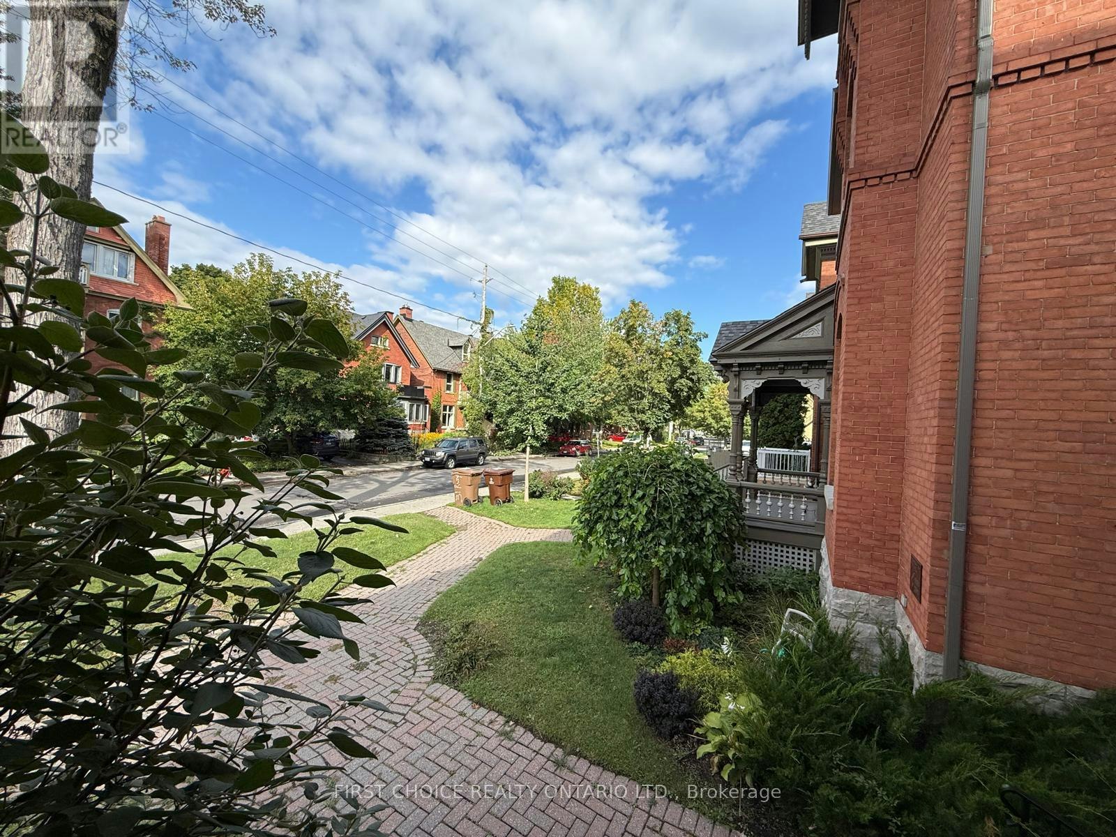 6-31 Russell Avenue W, Ottawa, ON, K1N 7W9 - 3