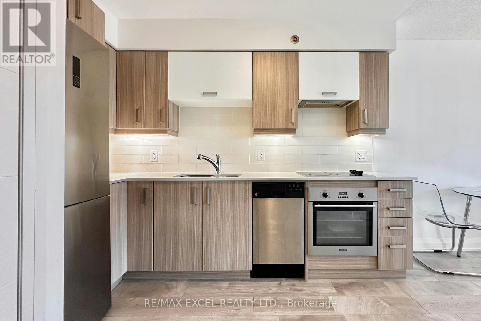 703-18 Uptown Drive, Markham, ON, L3R 5M5 - 9