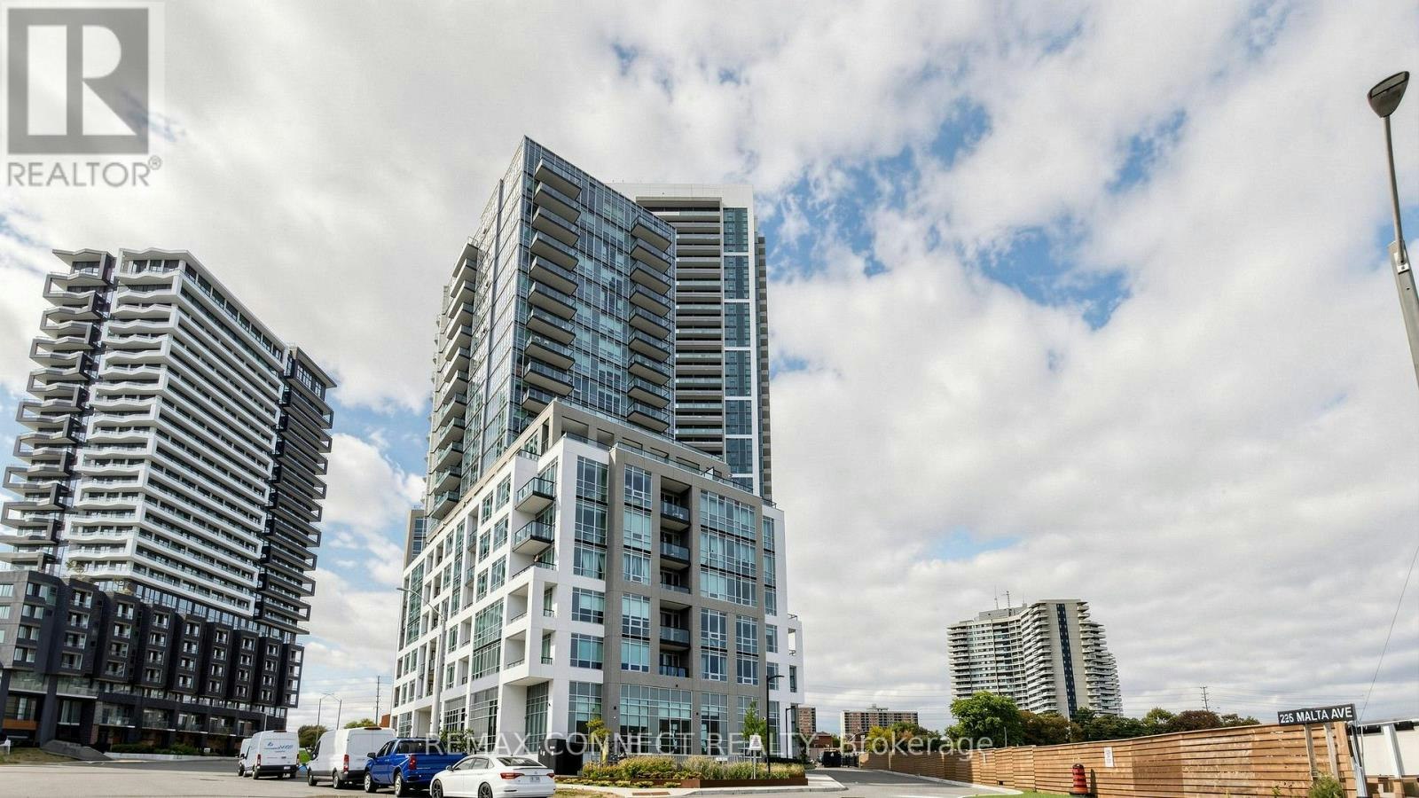 2107-209 Steeles Avenue W, Brampton, ON, L6Y 0B5 - 2