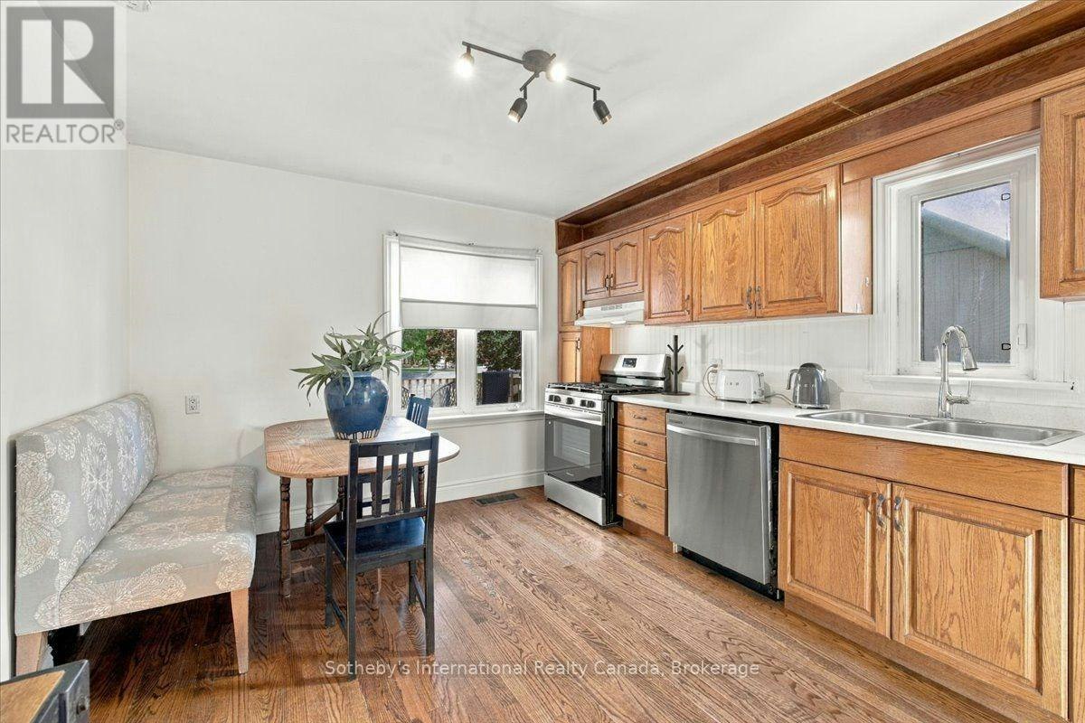 163 Deane Avenue, Oakville, ON, L6K 1N2 - 12