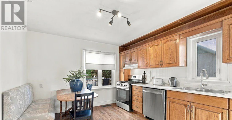 163 Deane Avenue, Oakville, ON, L6K 1N2 - 12