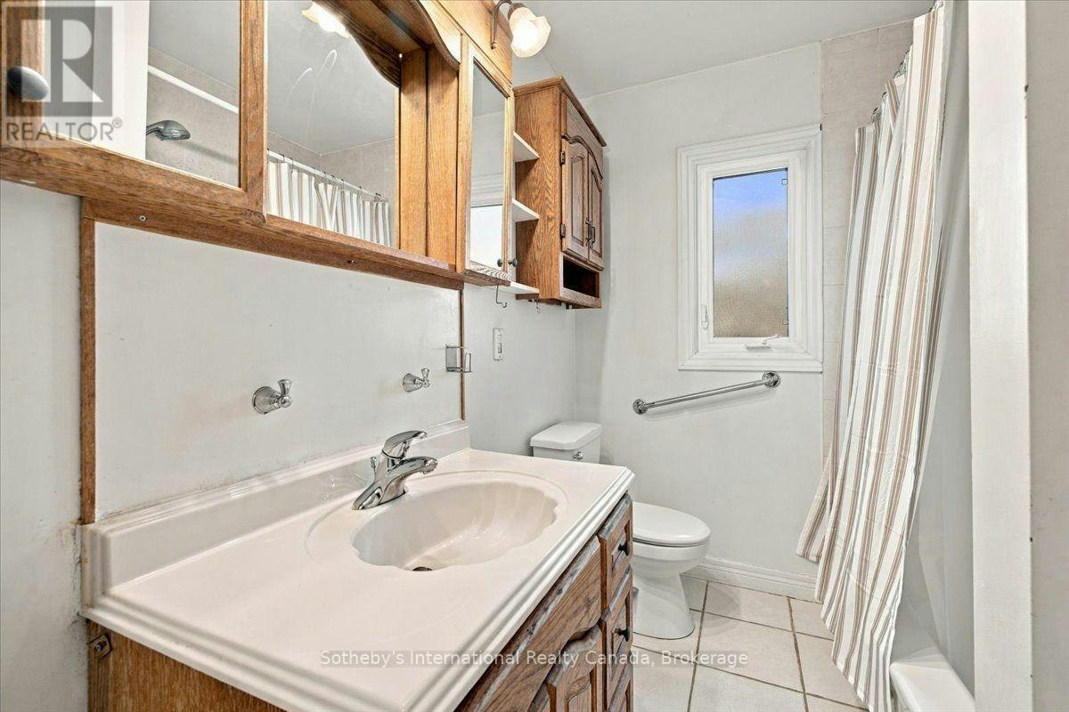 163 Deane Avenue, Oakville, ON, L6K 1N2 - 20
