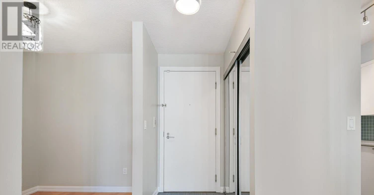 938-111 Elizabeth Street, Toronto, ON, M5G 1P7 - 10