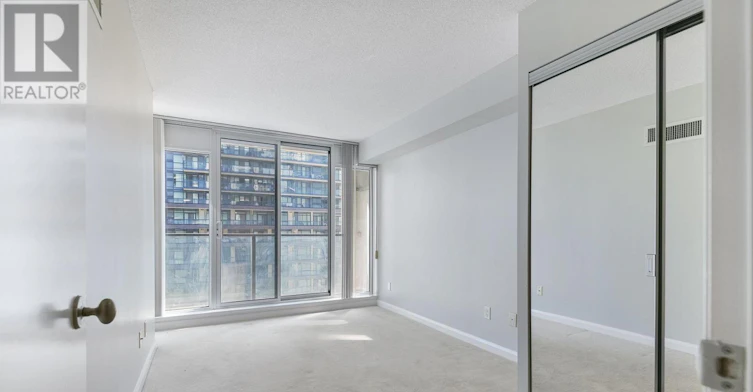 938-111 Elizabeth Street, Toronto, ON, M5G 1P7 - 15