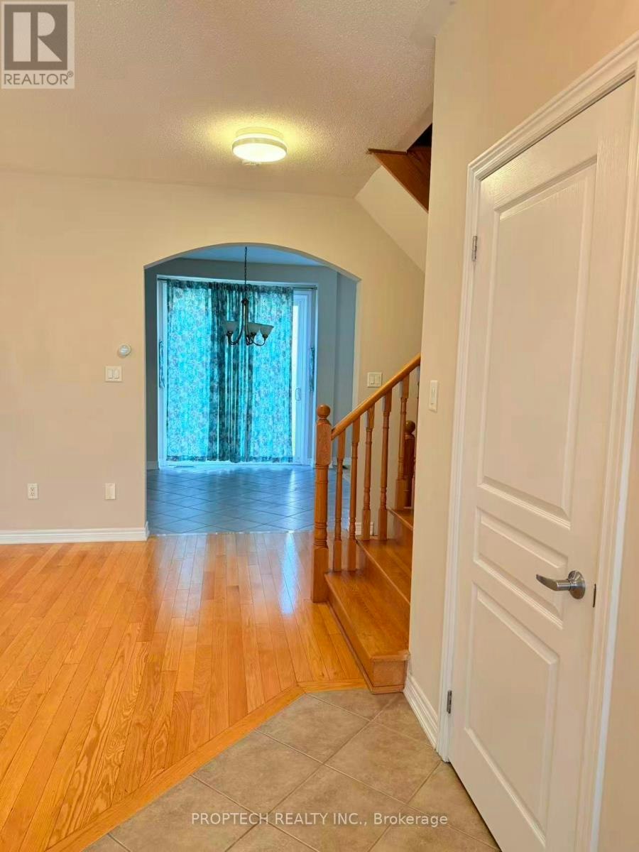 61 Braehead Drive, Richmond Hill, ON, L4E 0B2 - 4
