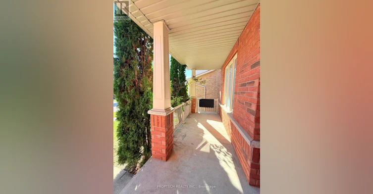 61 Braehead Drive, Richmond Hill, ON, L4E 0B2 - 3