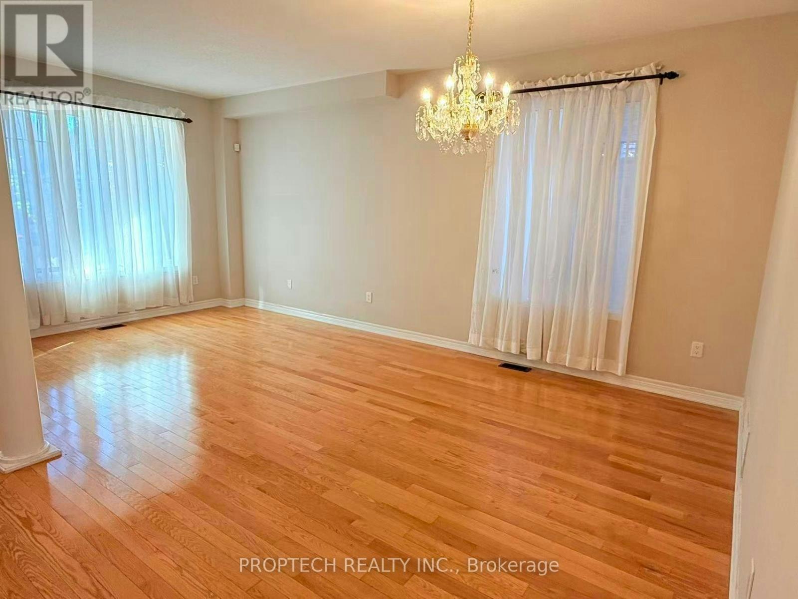 61 Braehead Drive, Richmond Hill, ON, L4E 0B2 - 7