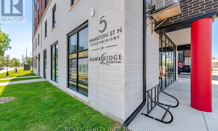 214-5 Hamilton Street N