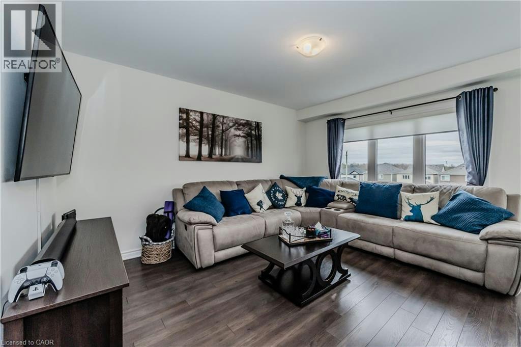 112 Watermill Street, Kitchener, ON, N2P 0H3 - 9