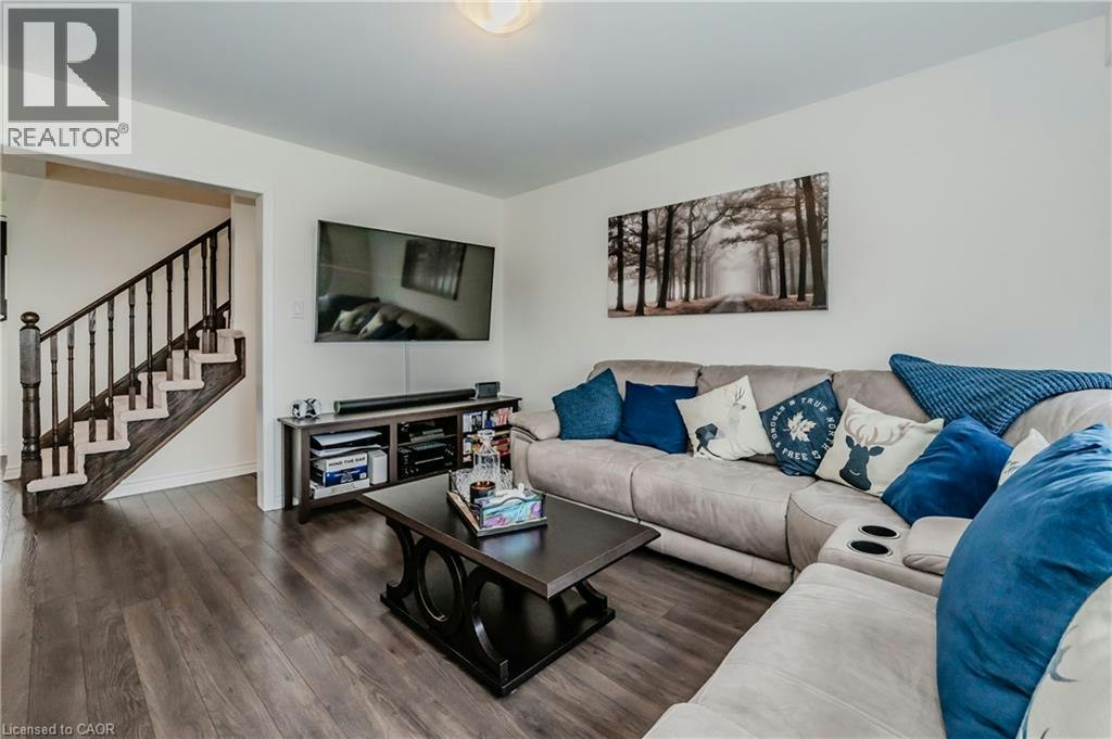 112 Watermill Street, Kitchener, ON, N2P 0H3 - 10