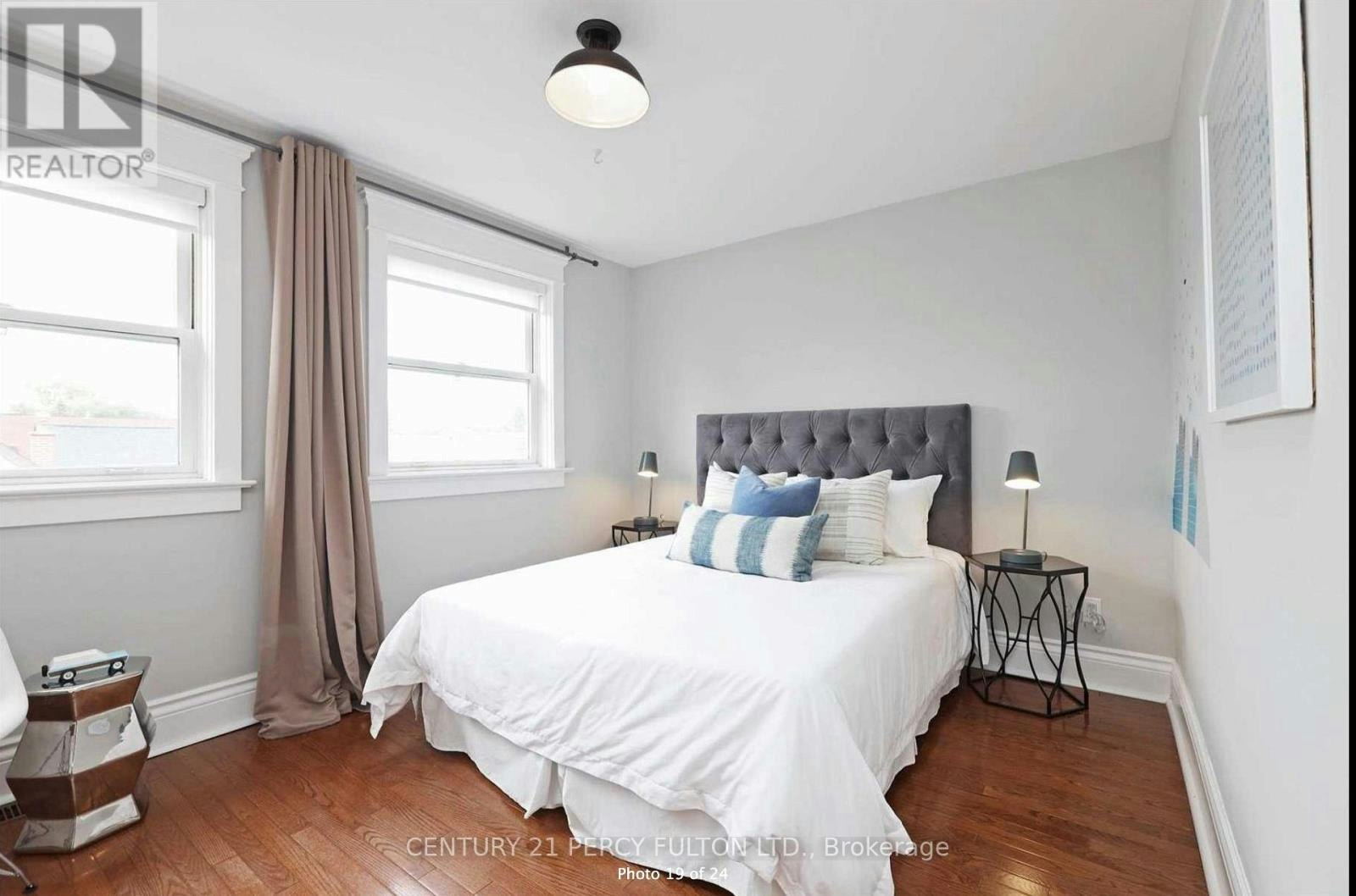 UPPER-10 Muriel Avenue, Toronto, ON, M4J 2X9 - 13