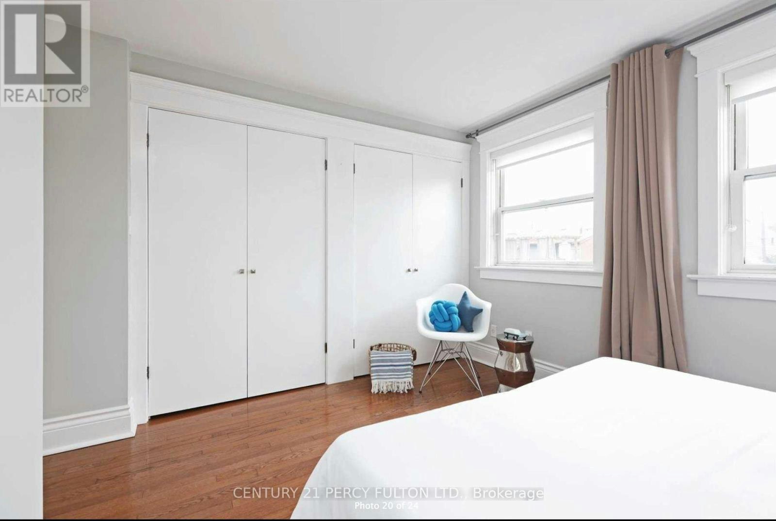 UPPER-10 Muriel Avenue, Toronto, ON, M4J 2X9 - 14