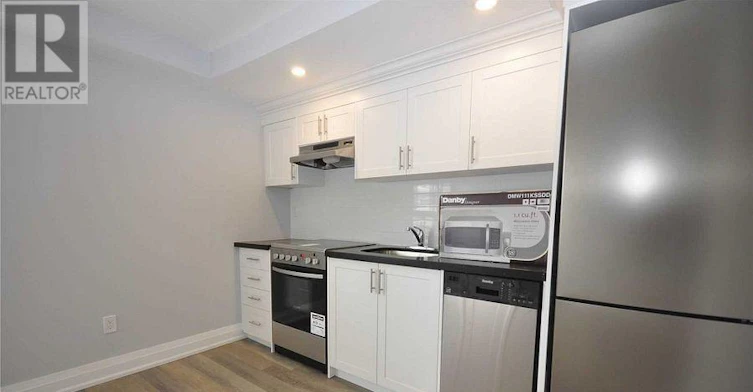 5-3465 Lake Shore Boulevard W, Toronto, ON, M8W 1N2 - 3