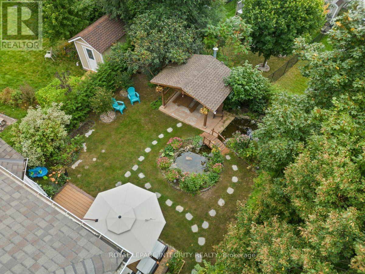 69 Goldridge Drive, Ottawa, ON, K2T 1E9 - 3