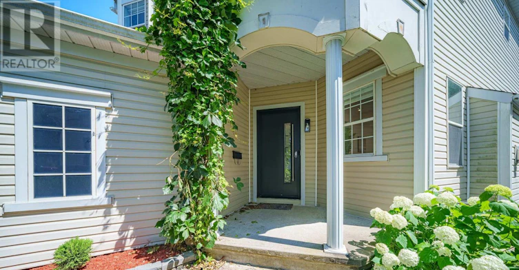 69 Goldridge Drive, Ottawa, ON, K2T 1E9 - 2