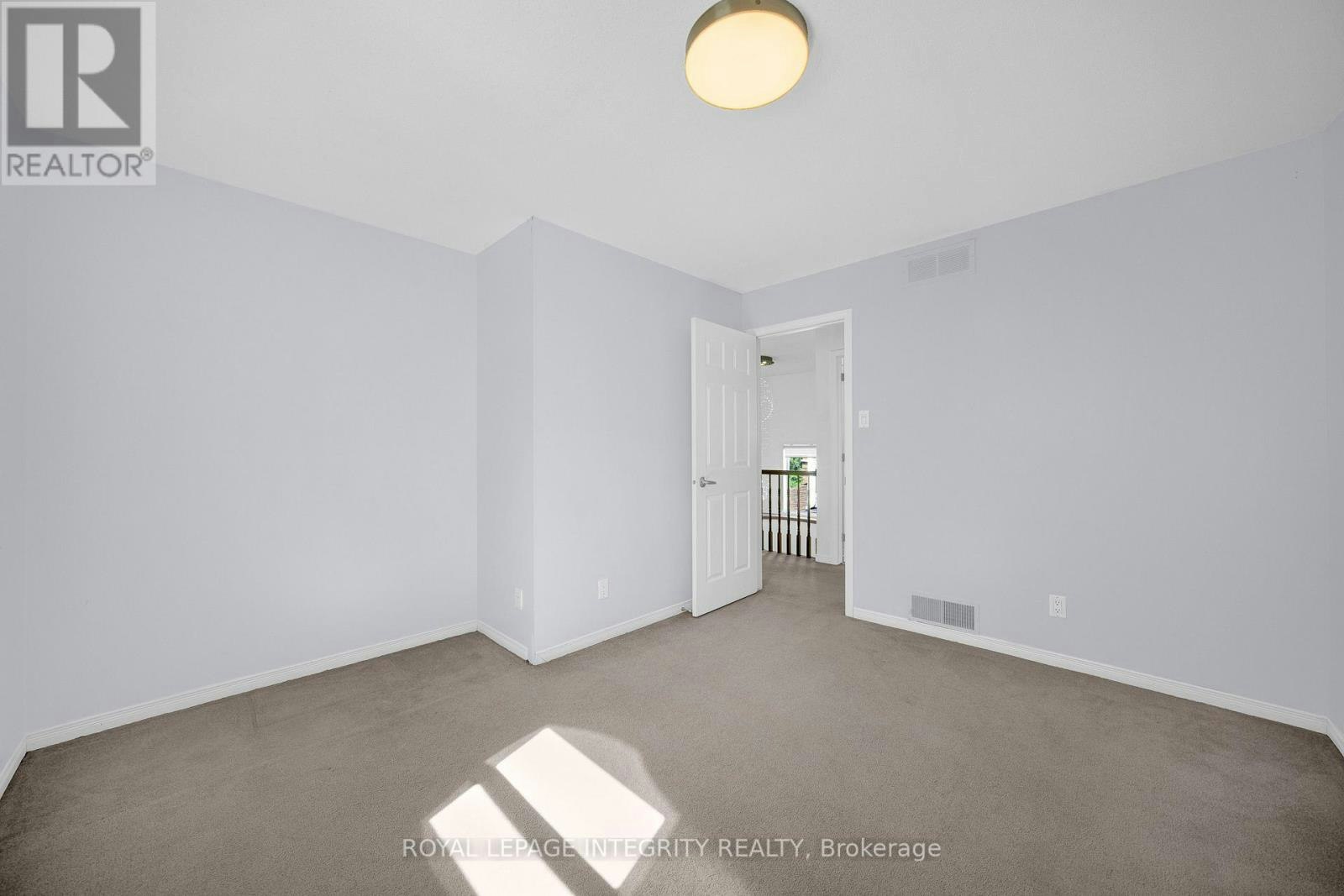 69 Goldridge Drive, Ottawa, ON, K2T 1E9 - 39