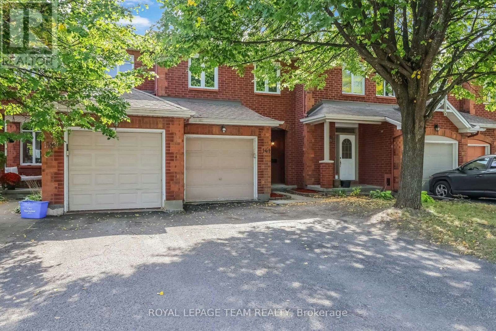 141 Hearst Way, Ottawa, ON, K2L 4G5 - 2