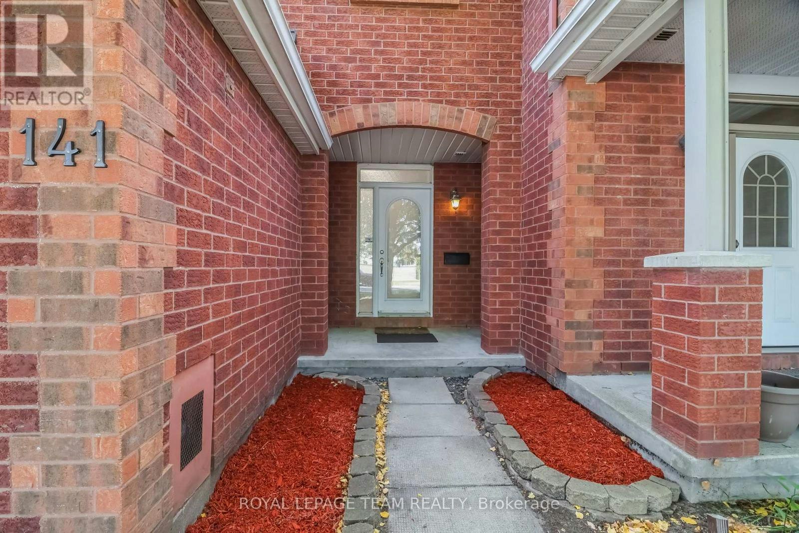 141 Hearst Way, Ottawa, ON, K2L 4G5 - 3
