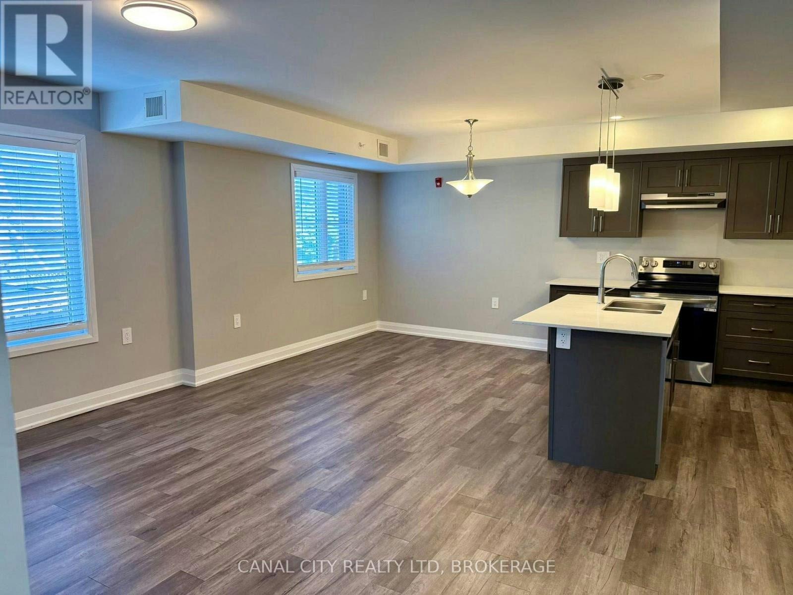 4-6 Ann Street, Thorold, ON, L2V 2J3 - 5