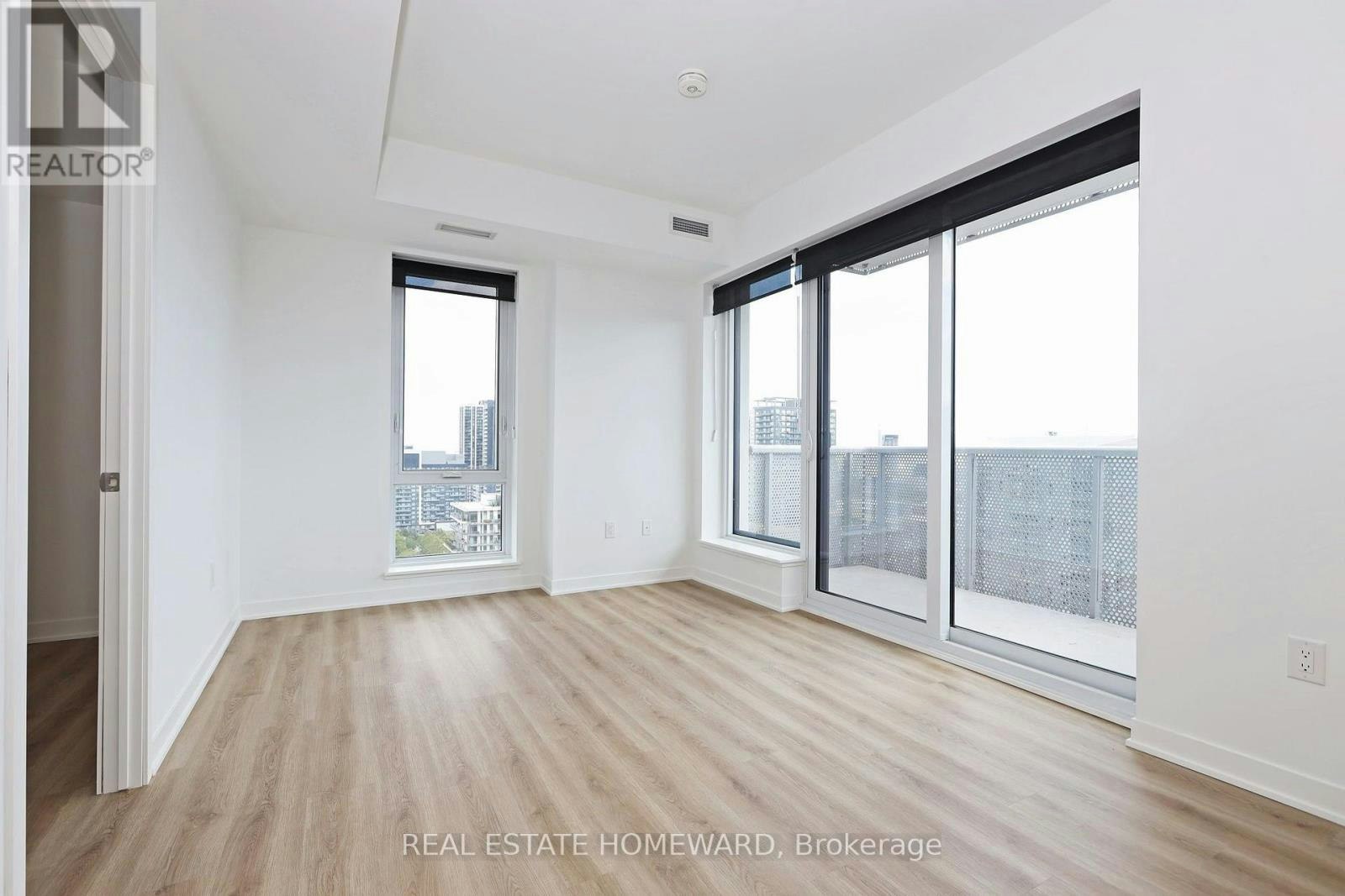 1703-10 Oak Street, Toronto, ON, M5A 0Z1 - 9