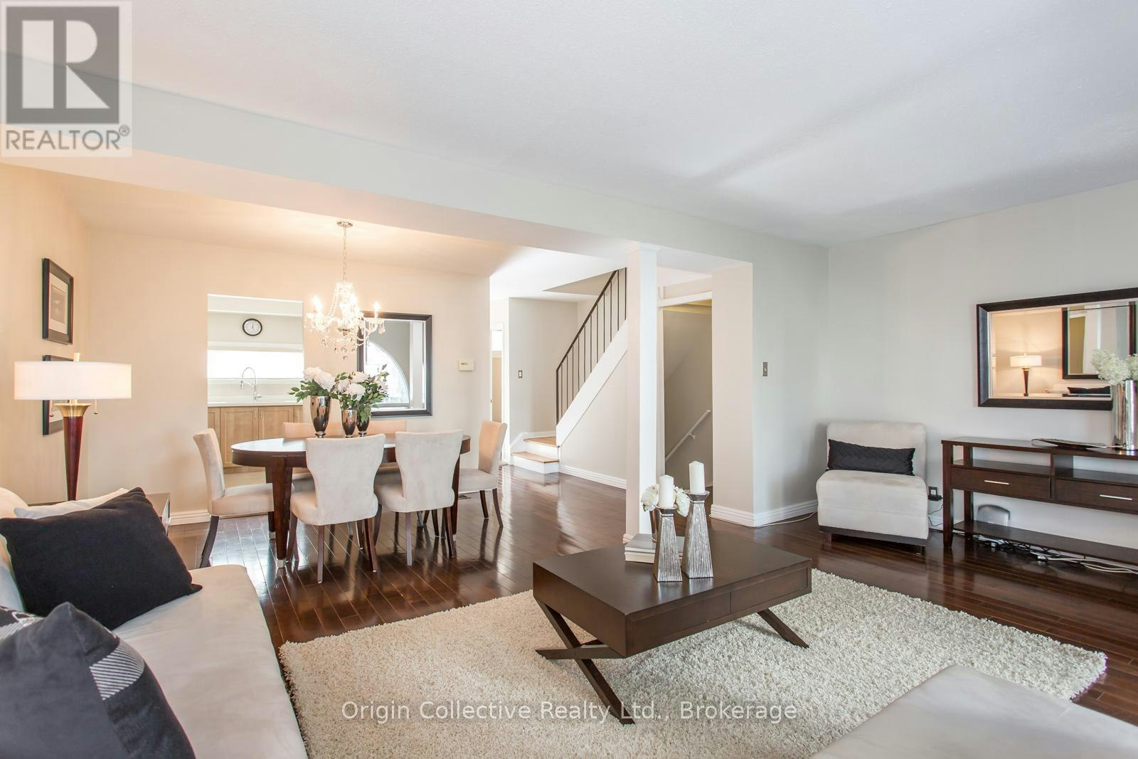 40-10 Esterbrooke Avenue, Toronto, ON, M2J 2C2