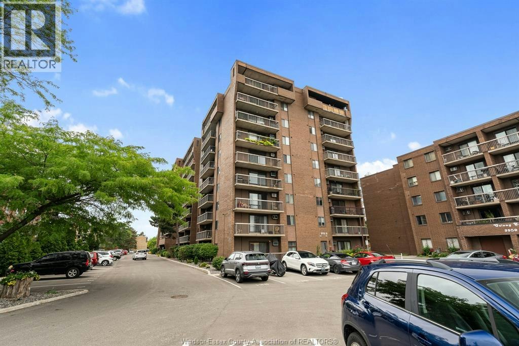 805-3936 Wyandotte Street, Windsor, ON, N8Y 4V1 - 32