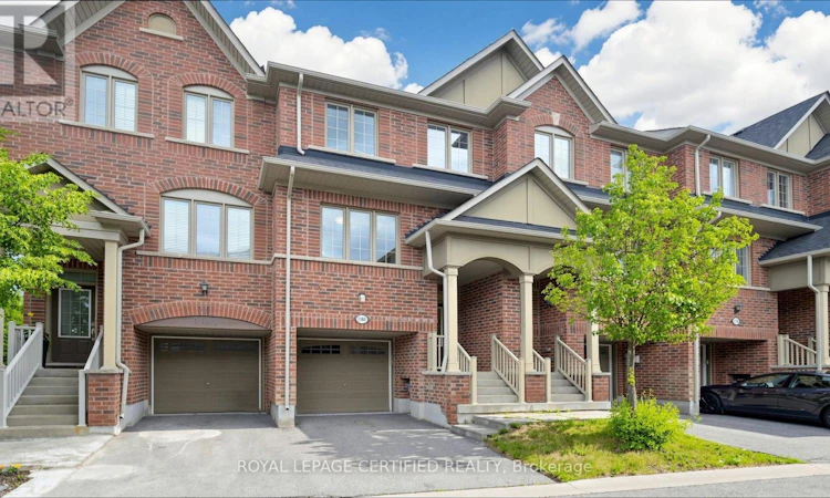 1380 Granrock Crescent