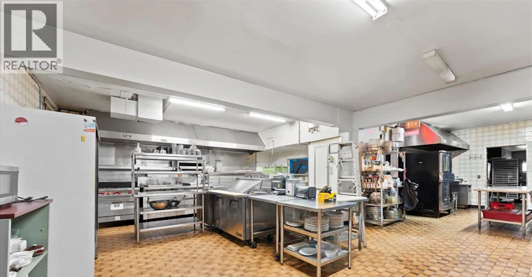 2744 County 42 Road, Lakeshore, ON, N0R 1S0 - 13