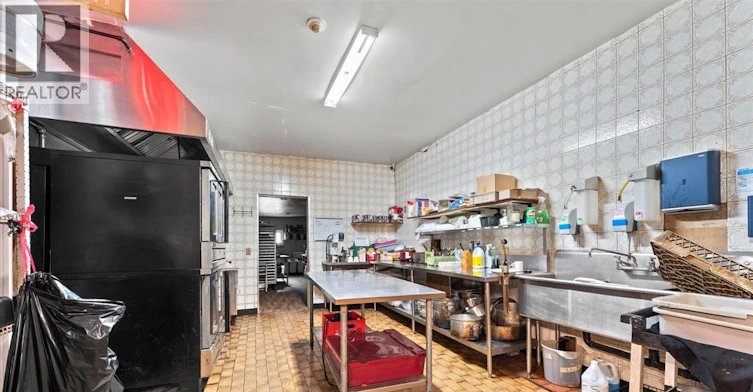 2744 County 42 Road, Lakeshore, ON, N0R 1S0 - 16