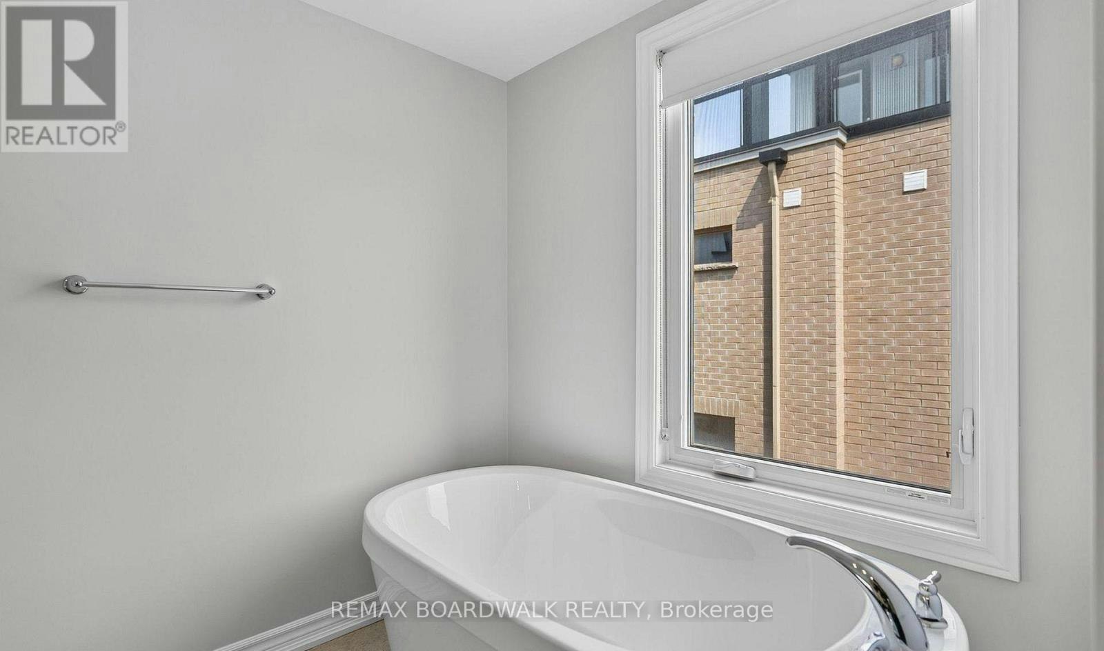 1440 Hemlock Road, Ottawa, ON, K1K 4B9 - 12