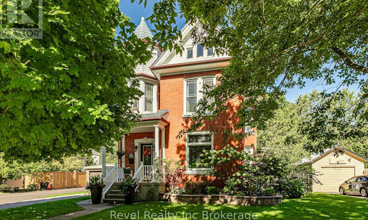104 Ann Street