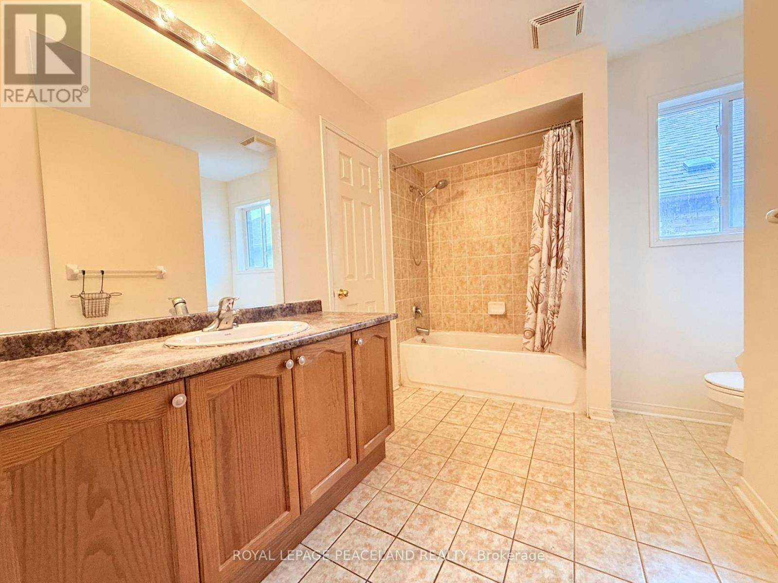 8 Maffey Crescent, Richmond Hill, ON, L4S 0A8 - 13
