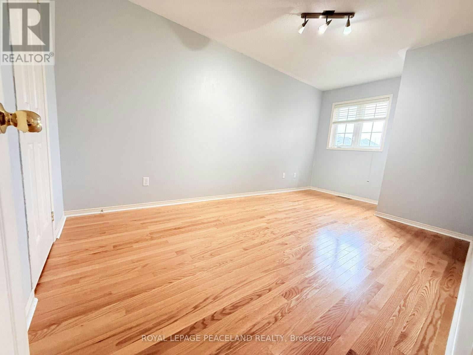 8 Maffey Crescent, Richmond Hill, ON, L4S 0A8 - 14