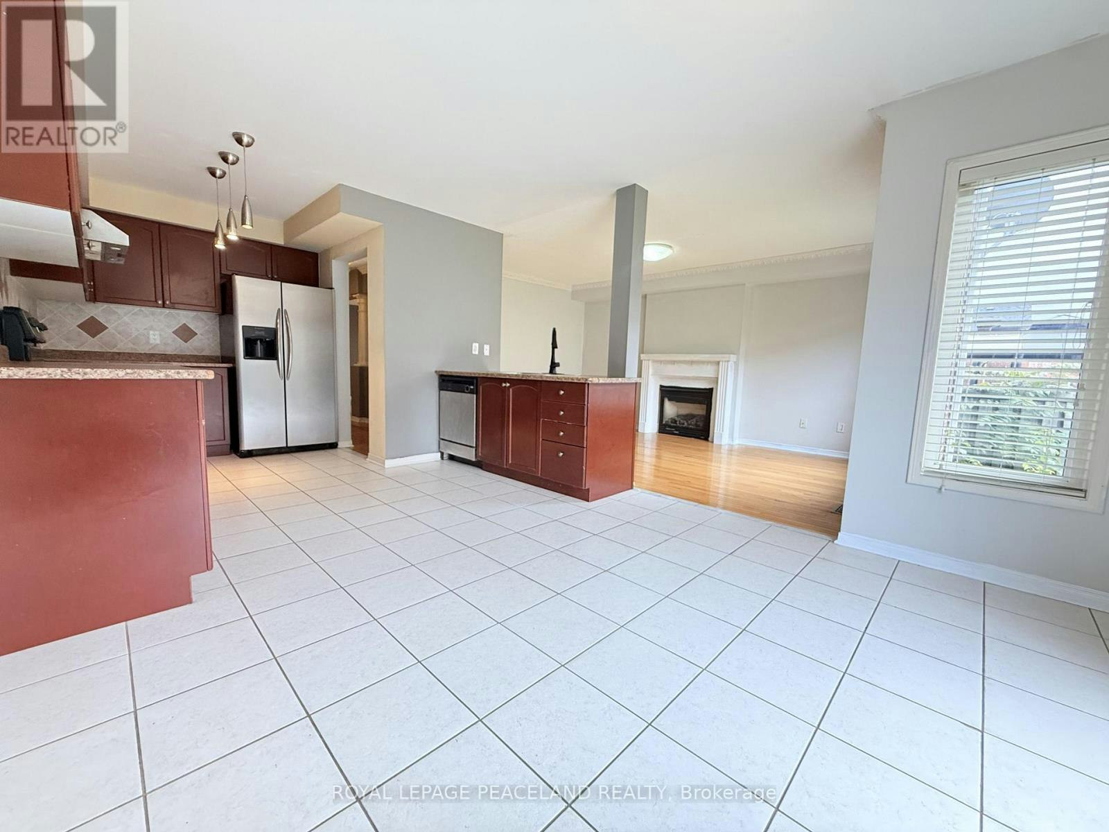 8 Maffey Crescent, Richmond Hill, ON, L4S 0A8 - 6