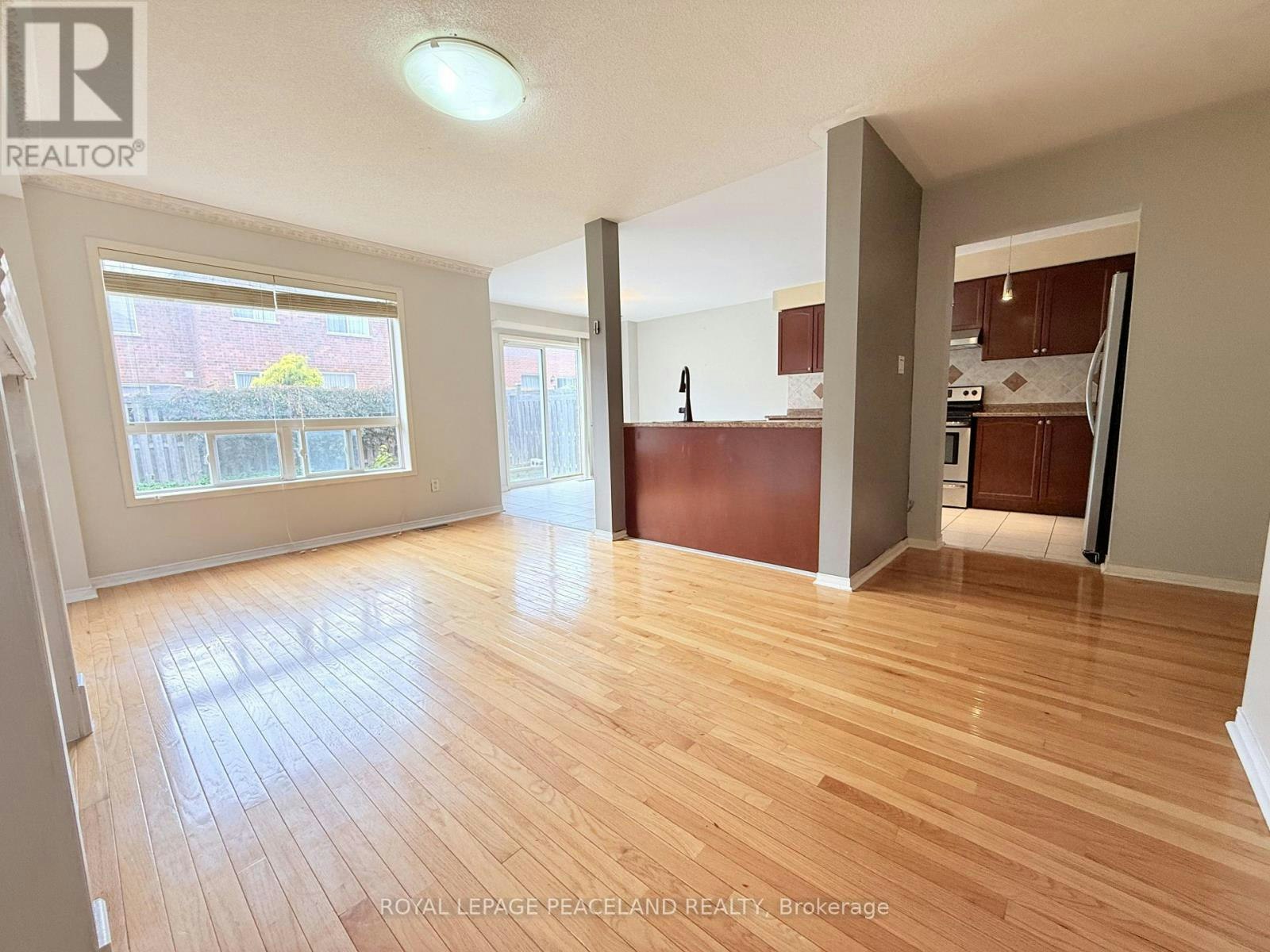 8 Maffey Crescent, Richmond Hill, ON, L4S 0A8 - 7