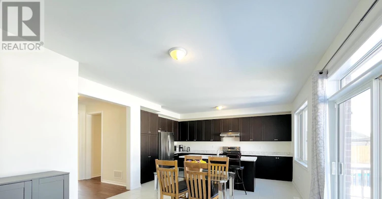 128 Victoria Wood Avenue, Springwater, ON, L9X 1Z8 - 13