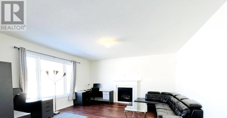 128 Victoria Wood Avenue, Springwater, ON, L9X 1Z8 - 5