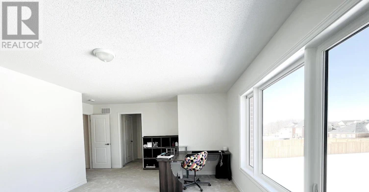 128 Victoria Wood Avenue, Springwater, ON, L9X 1Z8 - 29