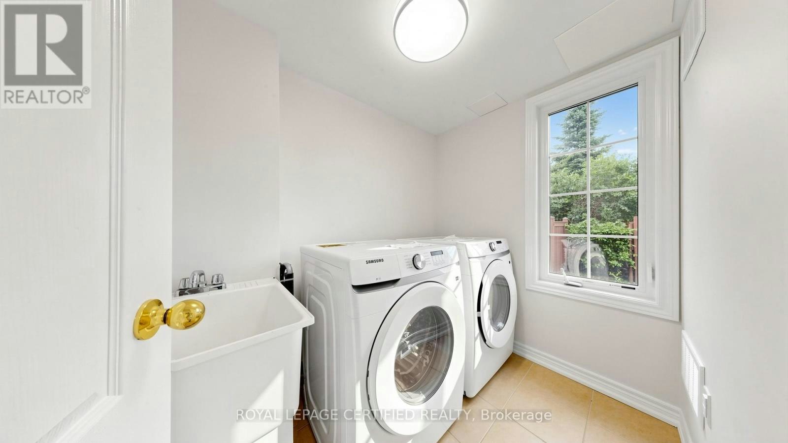 1380 Granrock Crescent, Mississauga, ON, L5V 0E1 - 38