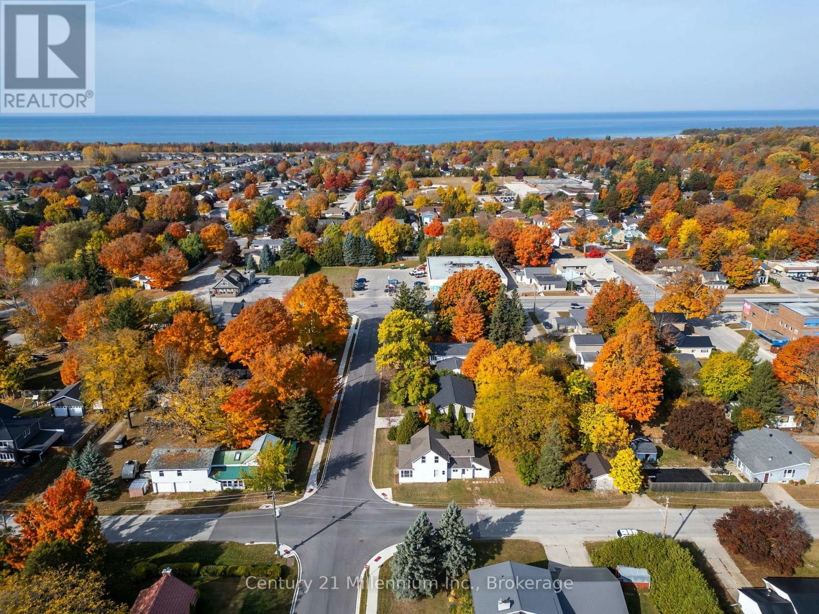 631 Louis Street, Saugeen Shores, ON, N0H 2C4 - 9